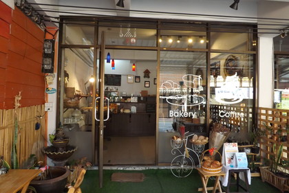 お店の外観